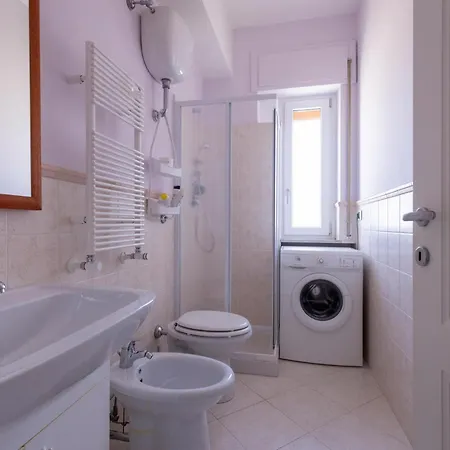 Residenza Minozzi Con 2 E 2 Bagni E Vista Sassi